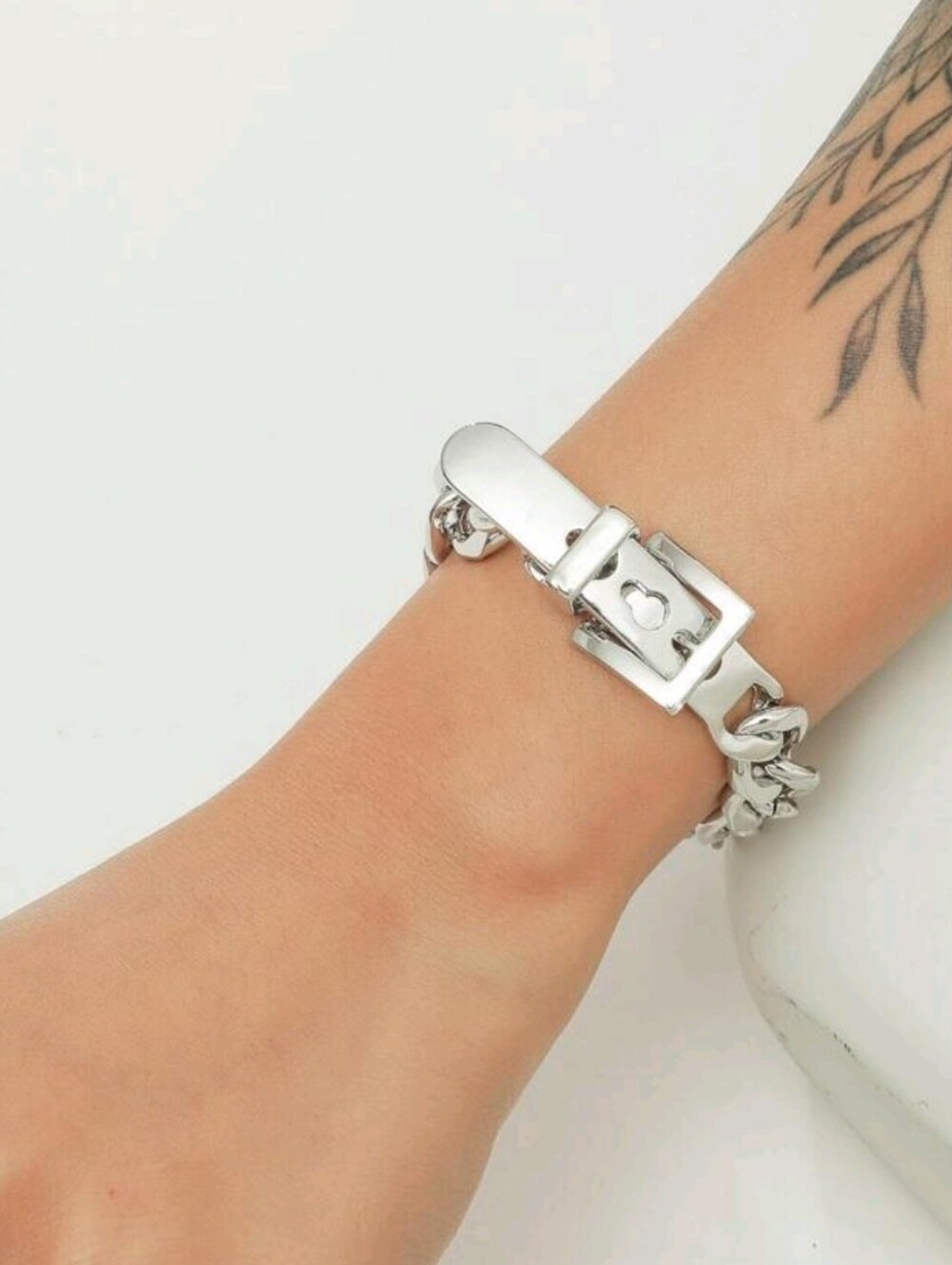 Silver Buckle Chain Bracelet - Women Accessories